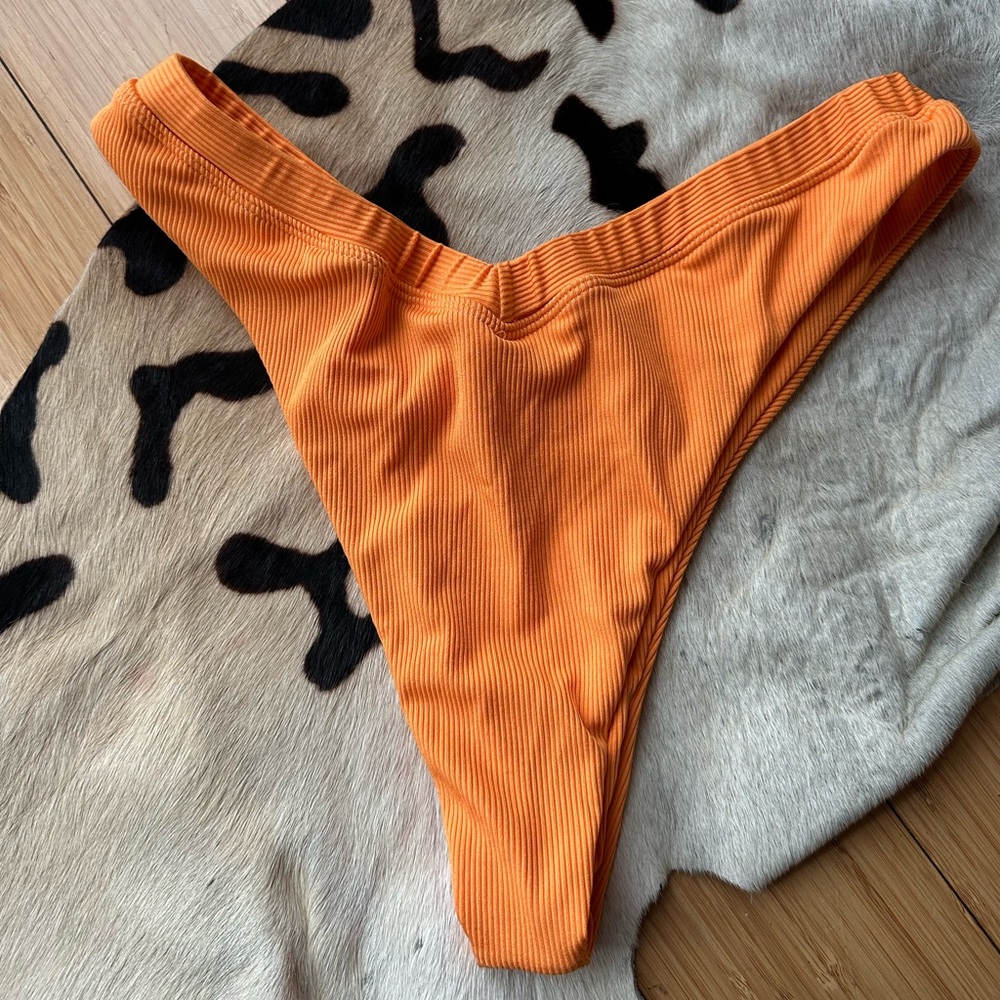 Orange Ribbed Bikini Set - Picture 2 of 13
